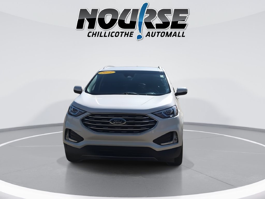 Used 2019 Ford Edge SEL w/ Equipment Group 201A AWD/4WD image 3