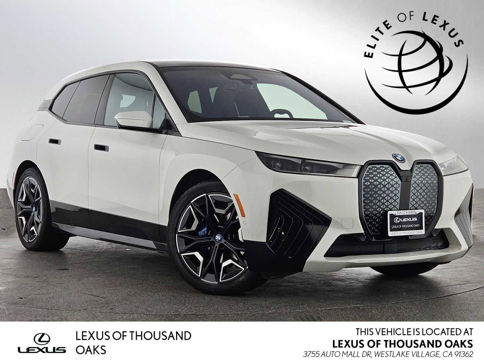 Used 2022 BMW iX xDrive50 w/ Premium Package AWD/4WD image 1