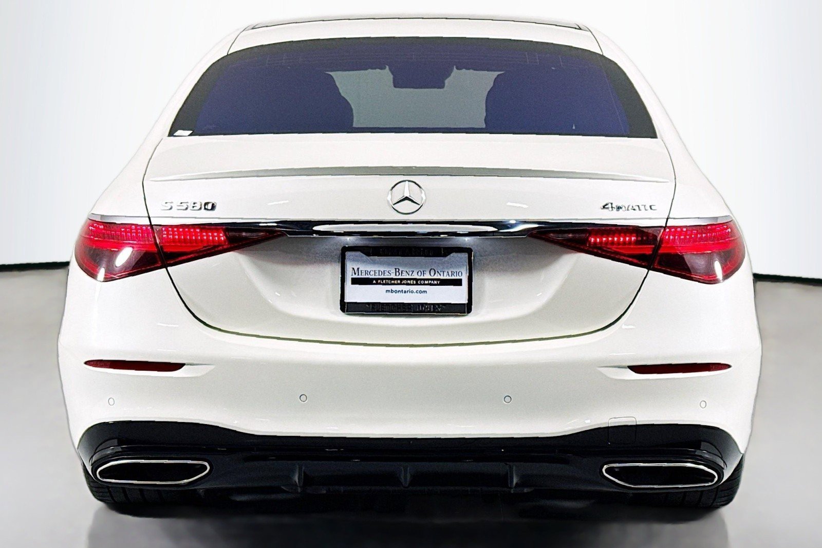 Used 2022 Mercedes-Benz S 580 4MATIC Sedan image 4