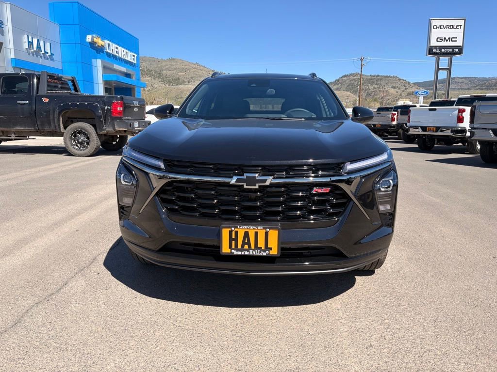 New 2026 Chevrolet Trax RS FWD image 2