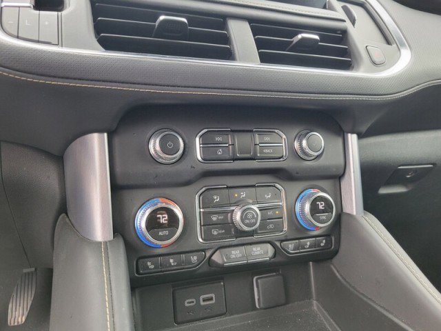 Used 2023 GMC Yukon XL SLT w/ SLT Premium Package RWD image 14