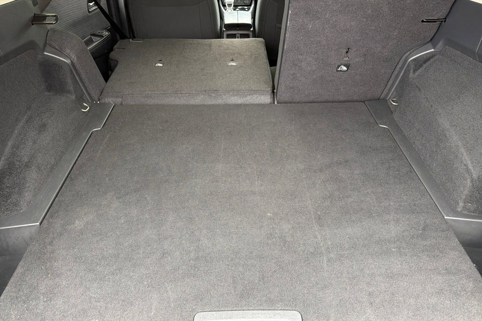 Used 2022 Nissan Rogue SV image 15