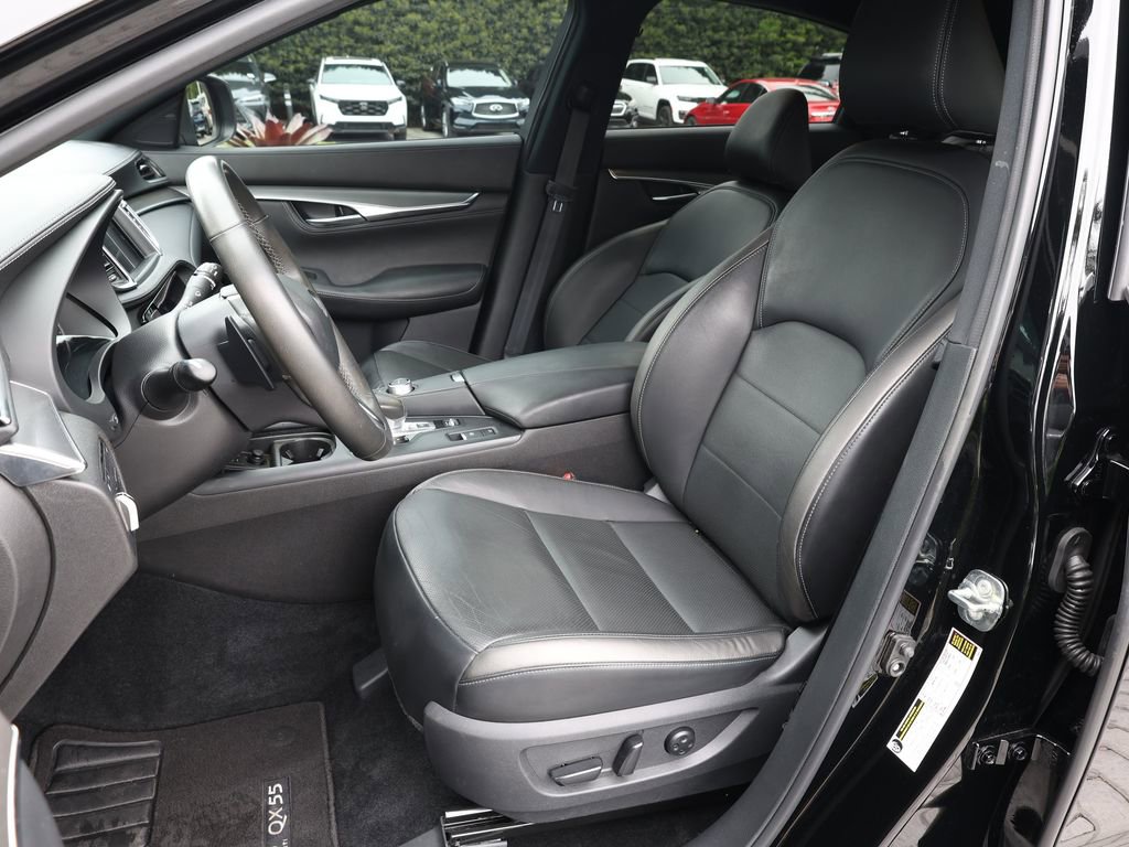 Certified 2023 INFINITI QX55 Luxe w/ Cargo Package image 15