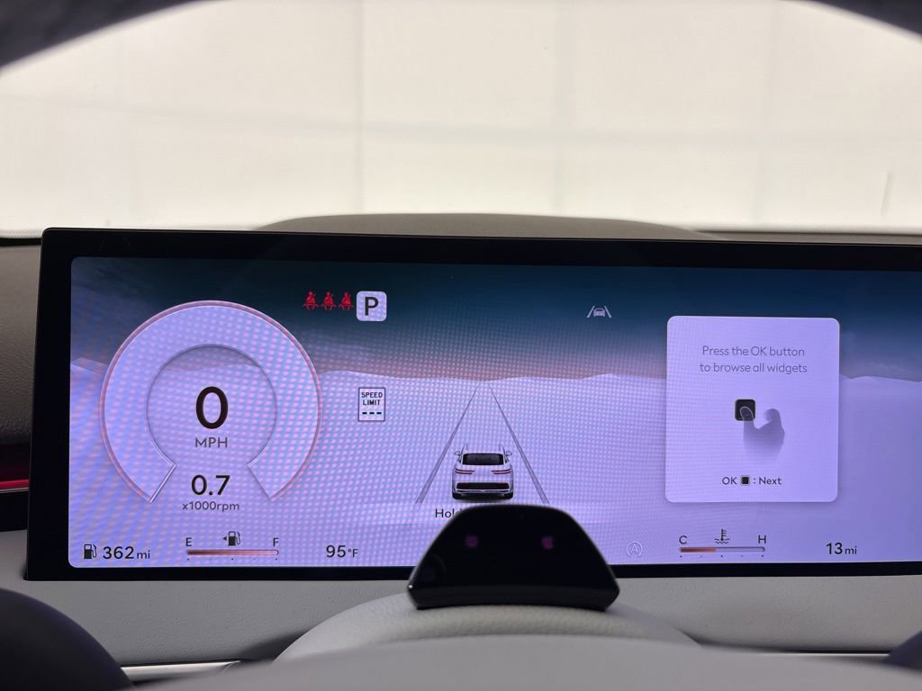 New 2026 Genesis GV70 2.5T Advanced AWD/4WD image 29