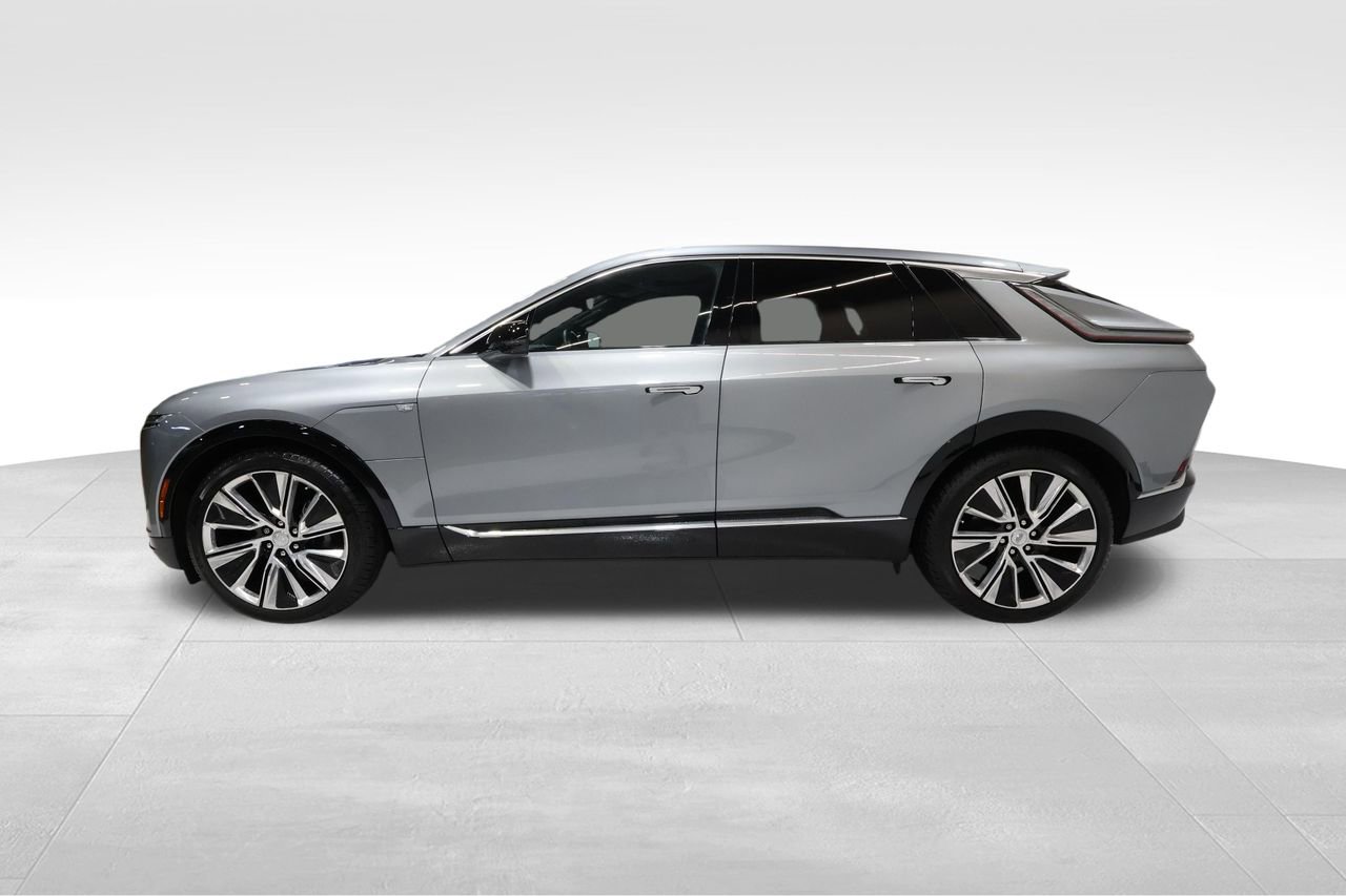 Certified 2024 Cadillac Lyriq Luxury w/ LPO, Floor Liner Package image 1