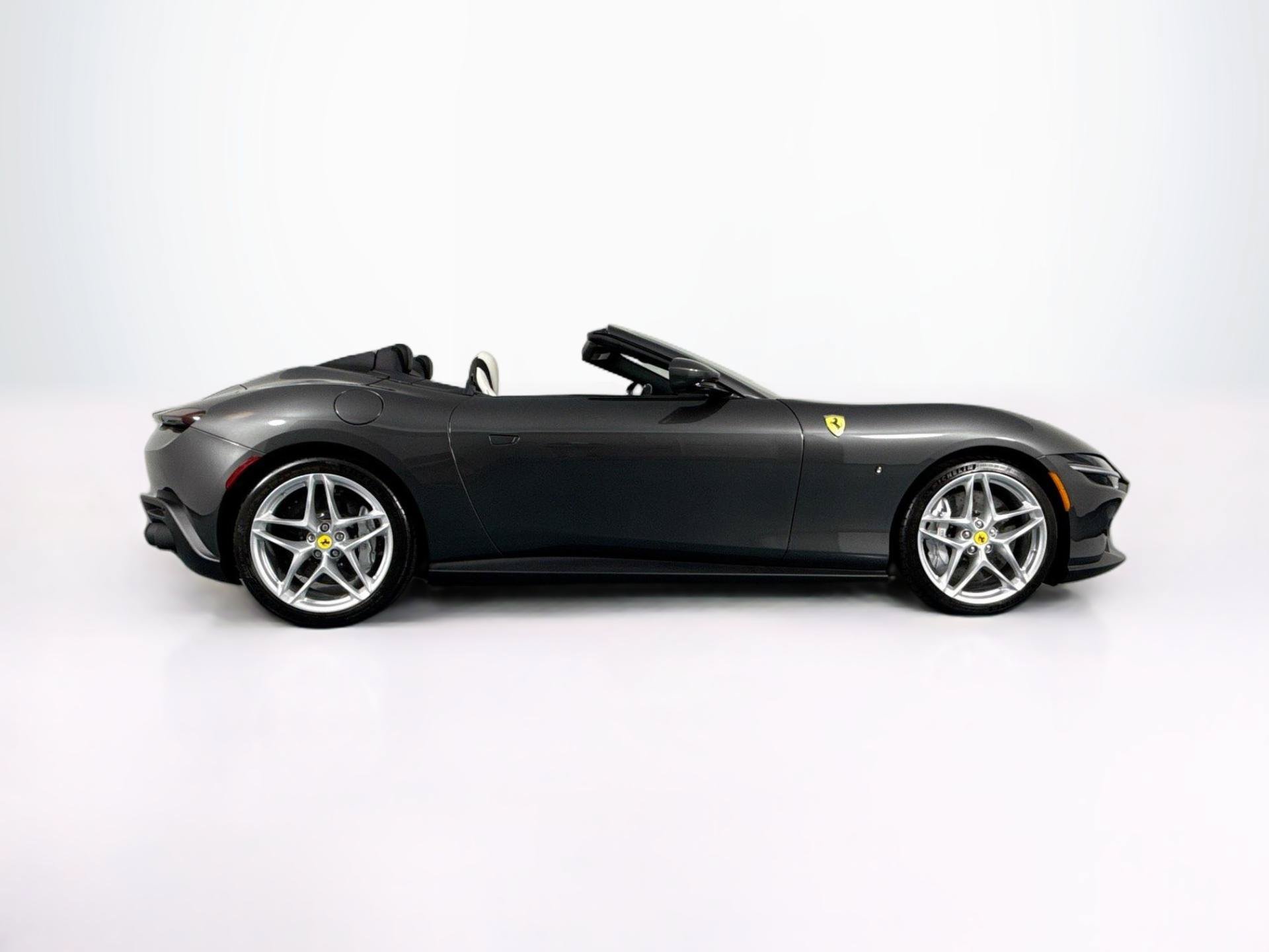 Used 2025 Ferrari Roma Spider RWD image 4