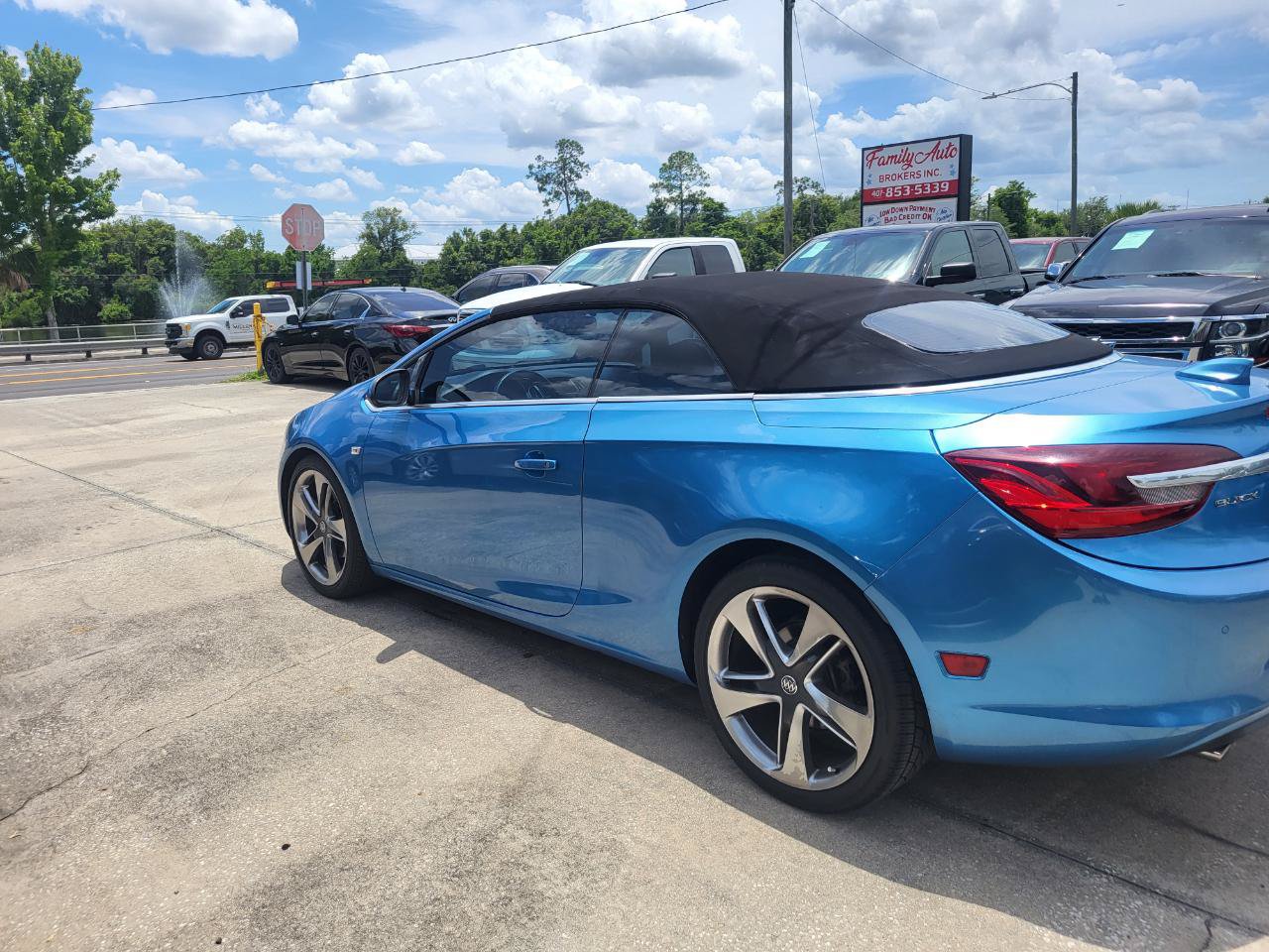 Used 2017 Buick Cascada Sport Touring FWD image 32