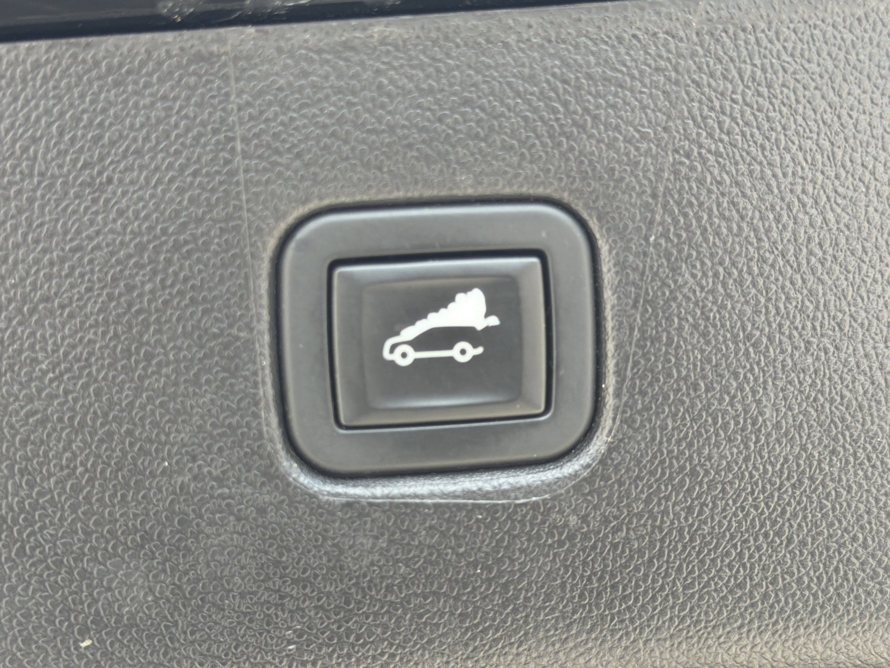 Used 2023 Chevrolet Blazer LT FWD image 10