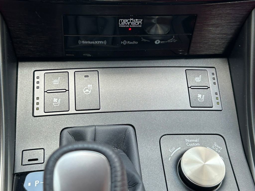 Used 2025 Lexus IS 350 F Sport AWD/4WD image 31