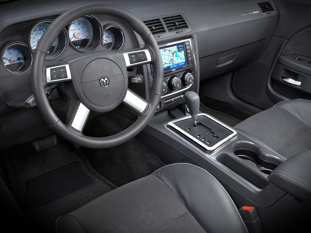 Used 2008 Dodge Challenger SRT8 RWD image 4