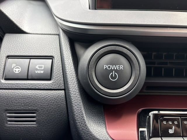 Used 2024 Toyota Prius Prime Premium w/ Advanced Technology Package FWD image 21