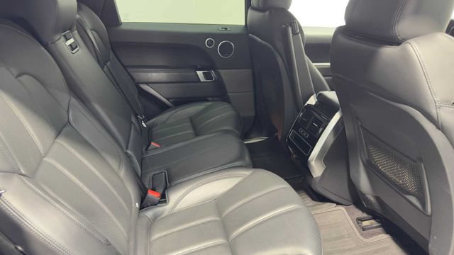 Used 2016 Land Rover Range Rover Sport HSE AWD/4WD image 16