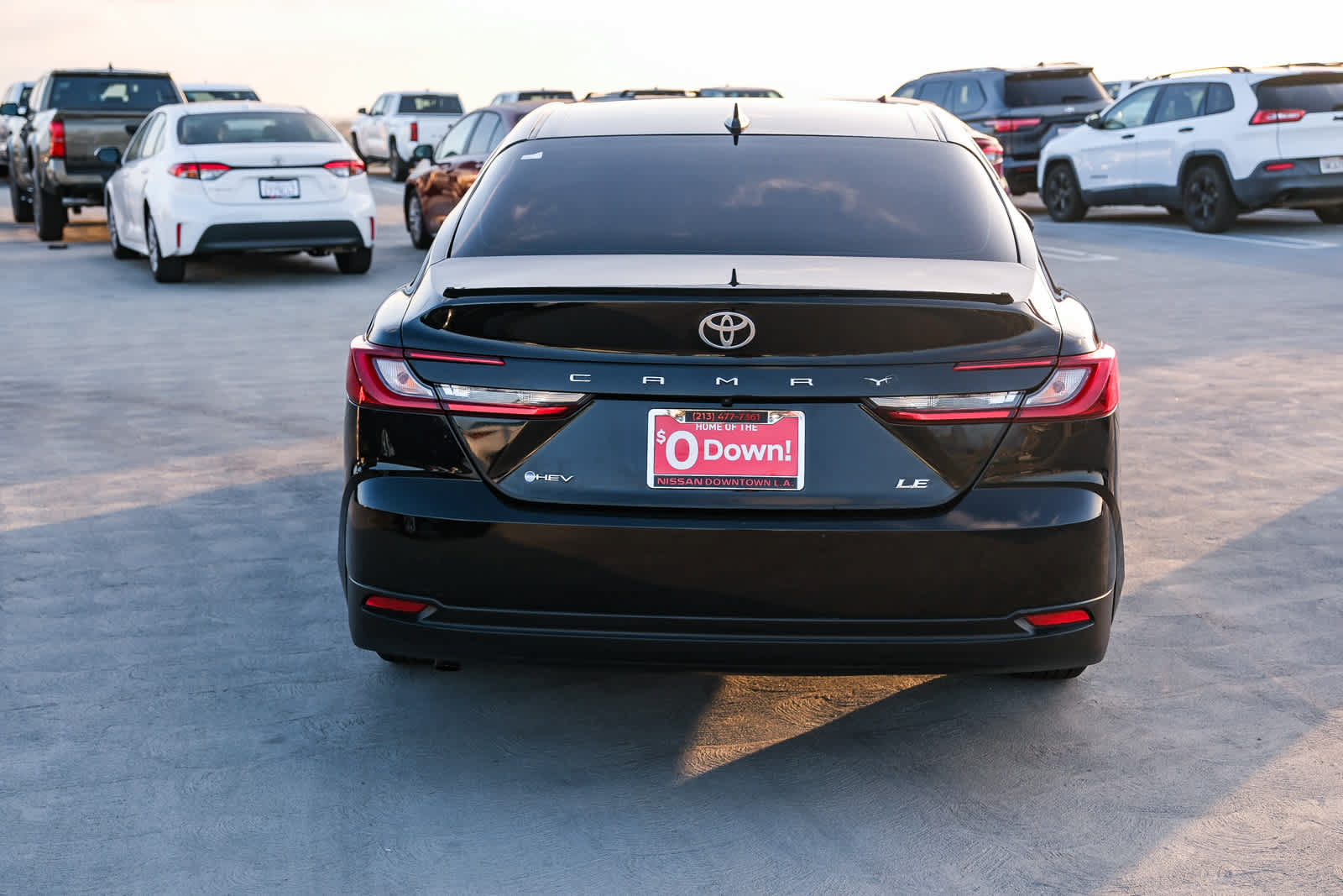 Used 2025 Toyota Camry LE FWD image 5