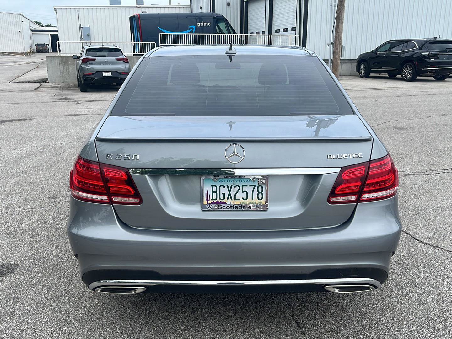 Used 2014 Mercedes-Benz E 250 BlueTEC Sedan image 4