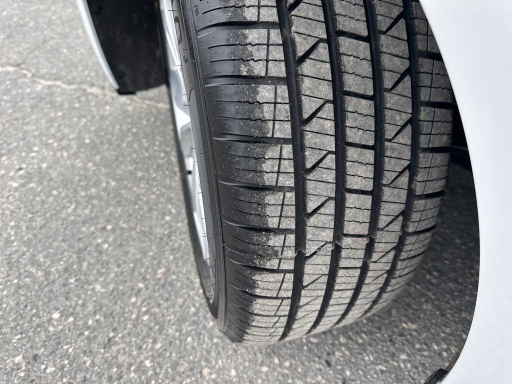 Used 2024 Chevrolet Malibu LT image 29