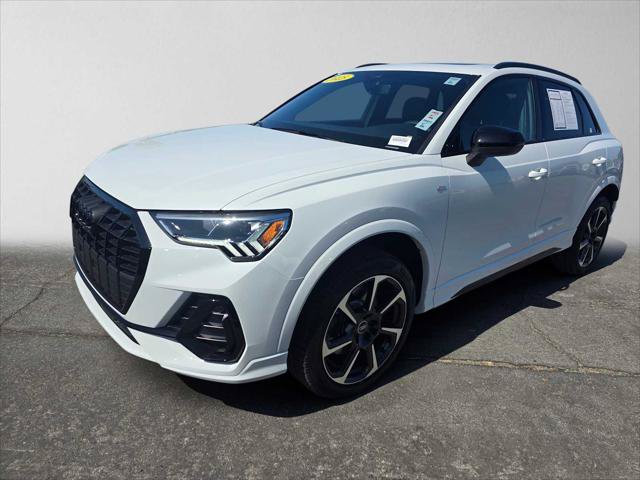 Used 2025 Audi Q3 2.0T Premium Plus w/ Premium Plus Package AWD/4WD image 7