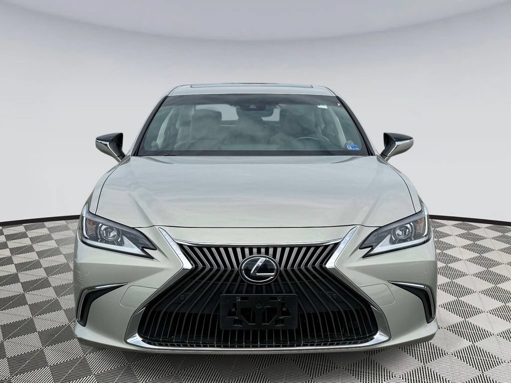 Used 2019 Lexus ES 300h FWD image 6