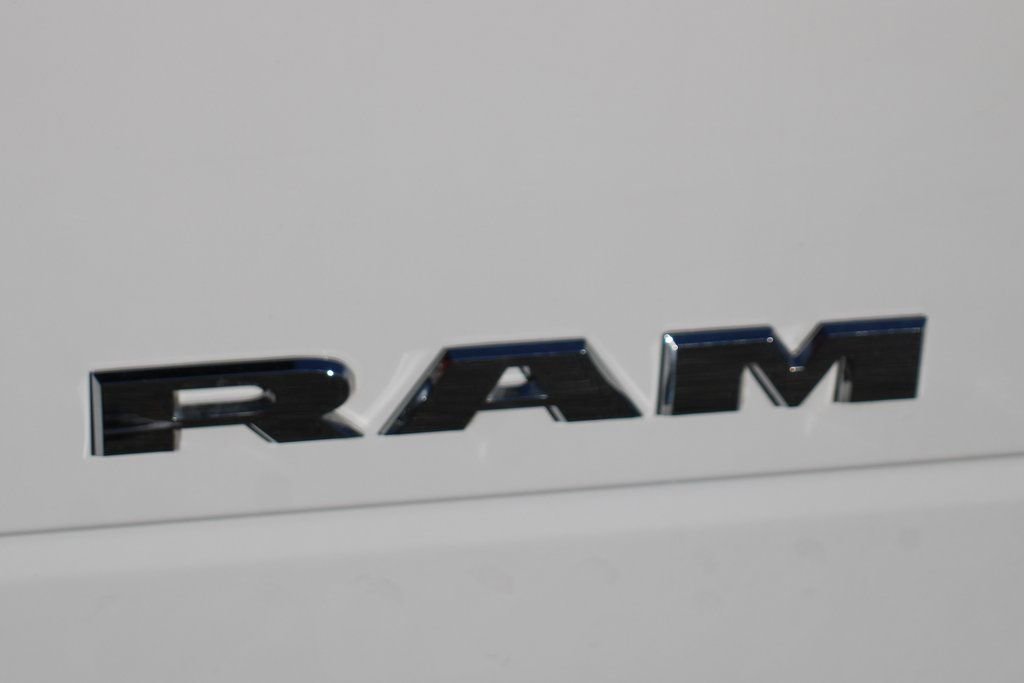 Used 2021 RAM 3500 Big Horn image 45
