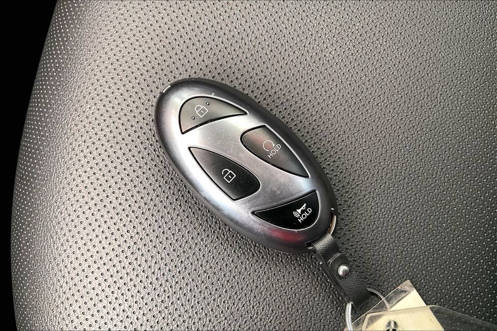 Used 2025 Hyundai Tucson SEL FWD image 11