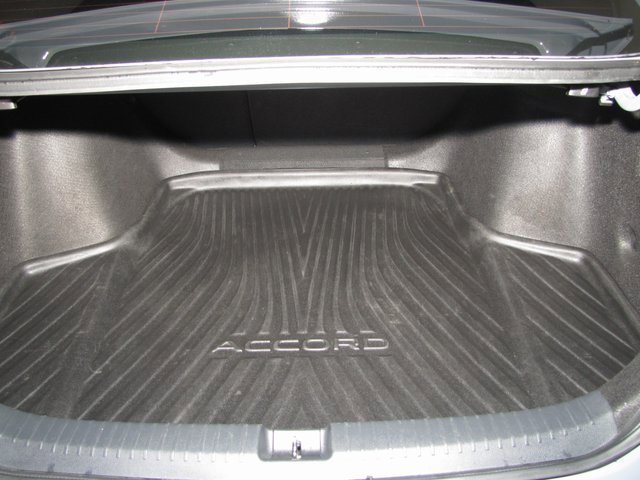 Used 2024 Honda Accord Sport image 17