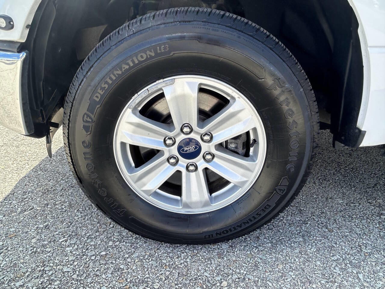 Used 2016 Ford F150 XLT w/ Trailer Tow Package image 18