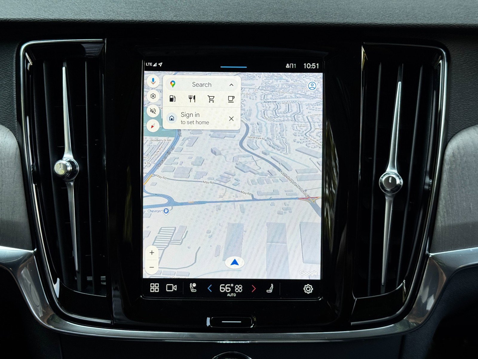 Used 2023 Volvo S90 B6 Plus w/ Protection Package Premier image 23