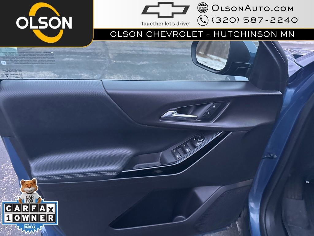 Used 2025 Chevrolet Equinox LT w/ Safety and Technology Package image 13