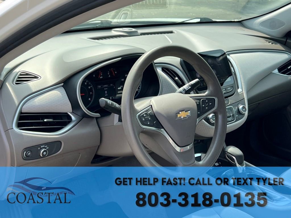 Used 2022 Chevrolet Malibu LS w/ Driver Confidence Package image 5