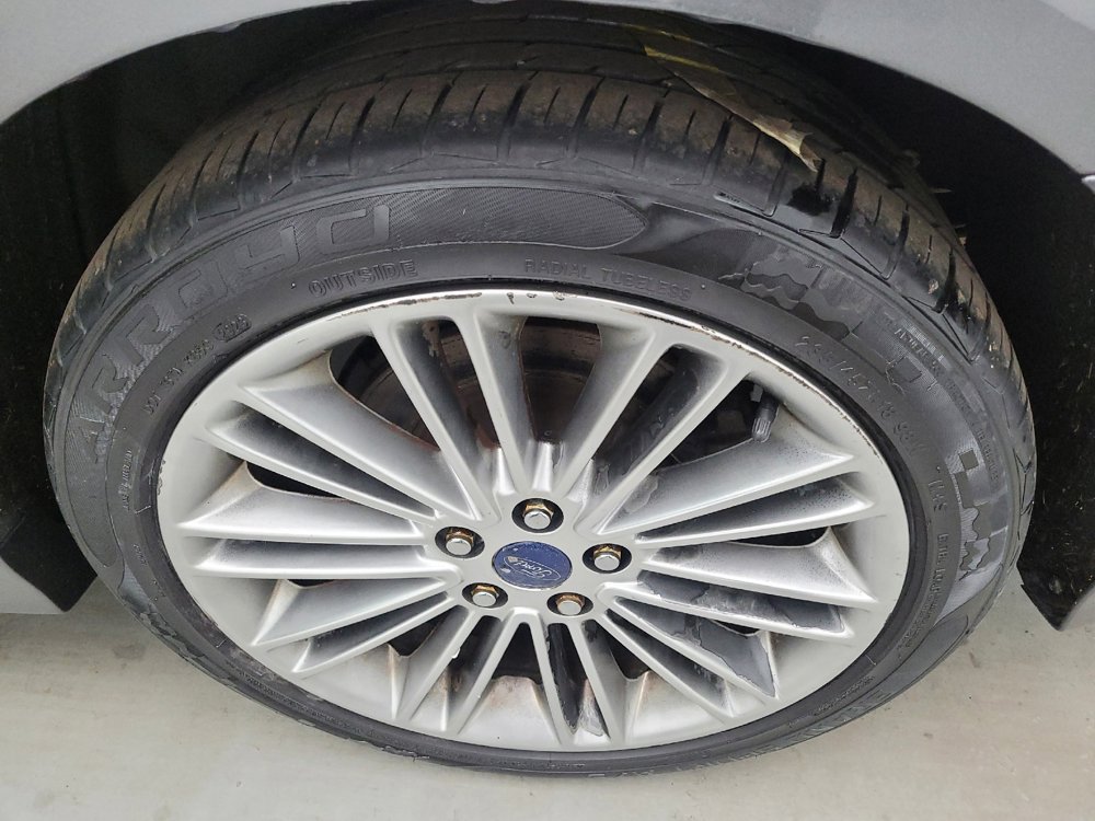 Used 2014 Ford Fusion SE w/ Equipment Group 202A FWD image 31