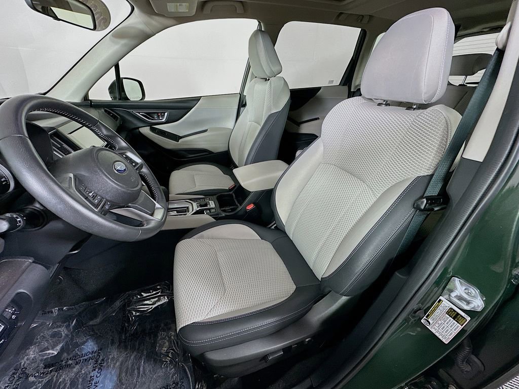 Used 2024 Subaru Forester Premium image 28