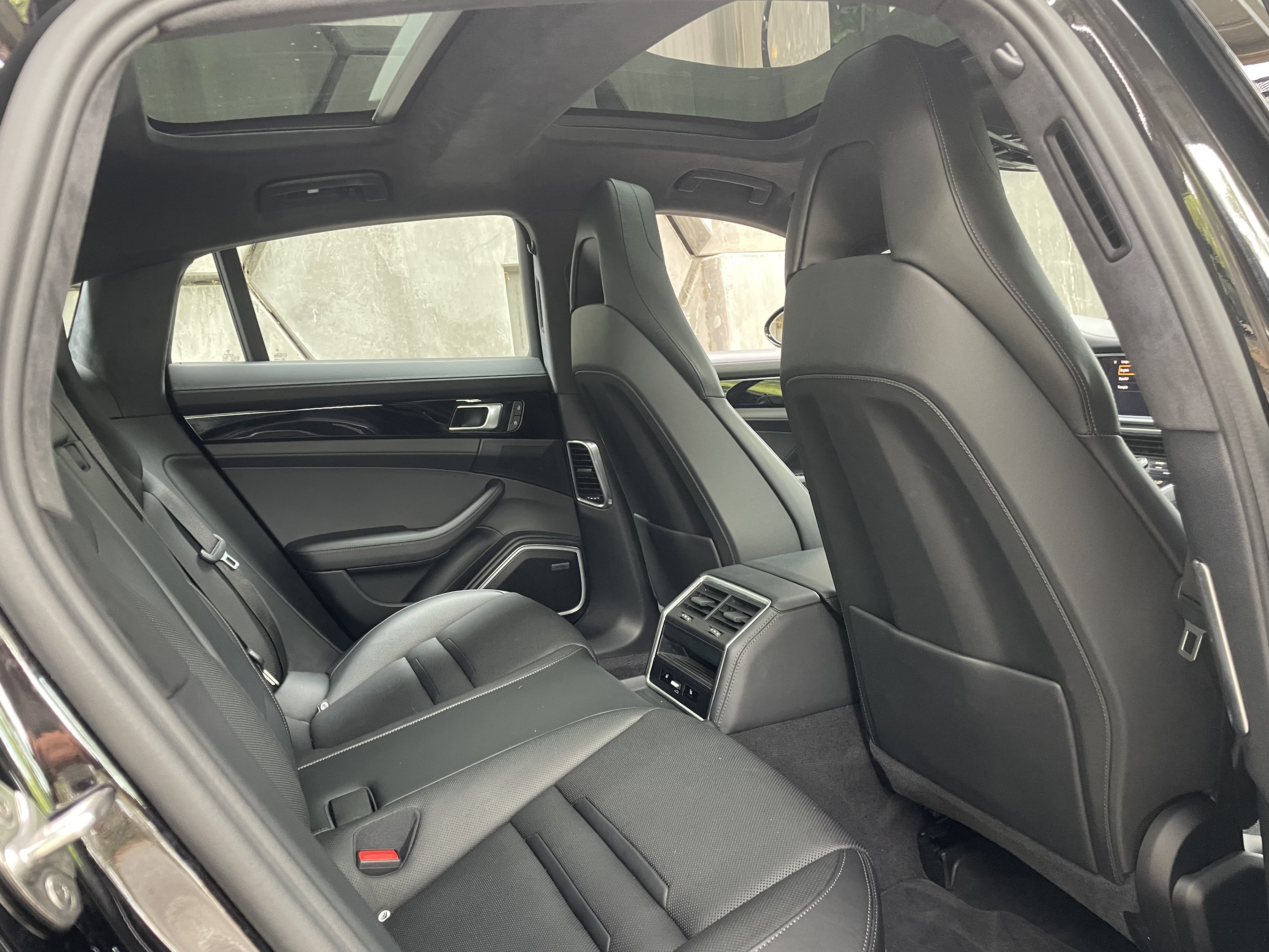 Used 2023 Porsche Panamera GTS AWD/4WD image 19