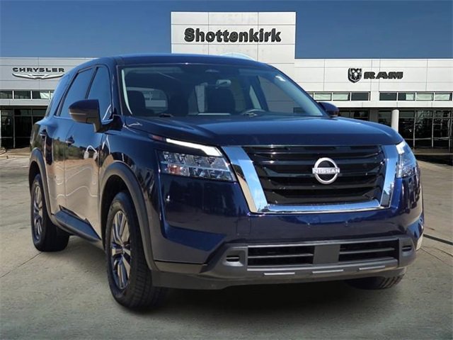 Used 2022 Nissan Pathfinder S video 1