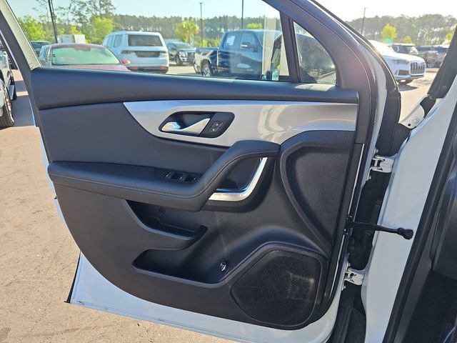 Used 2024 Chevrolet Blazer LT w/ Convenience Package FWD image 28