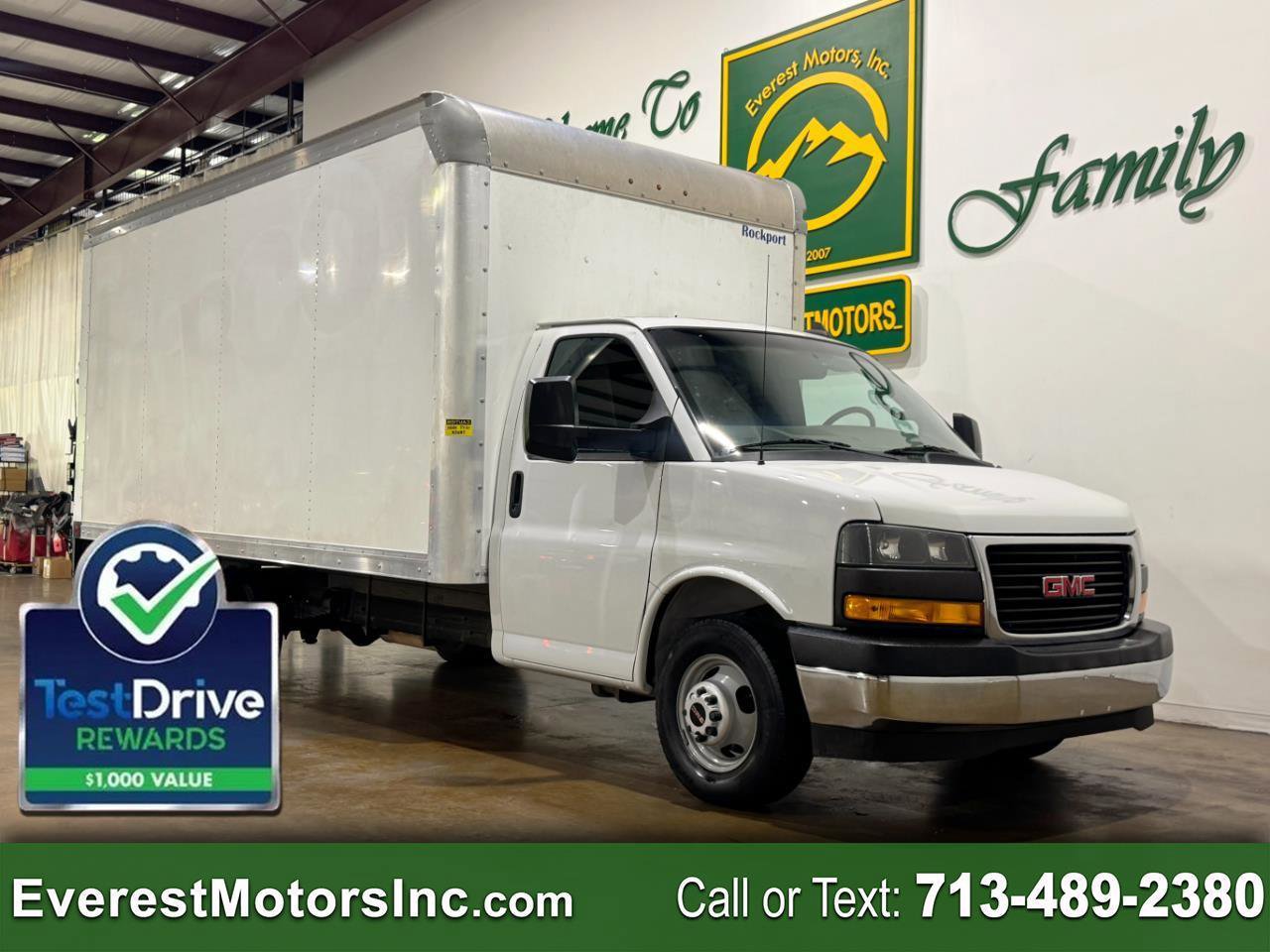 Used 2023 GMC Savana 3500 Extended w/ Power Convenience Package RWD image 1