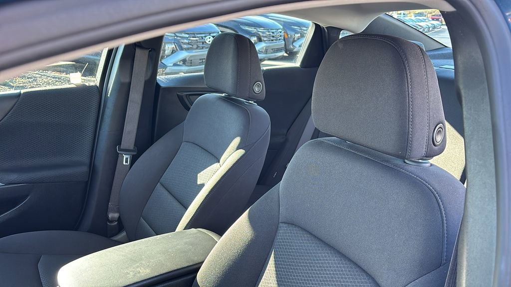 Used 2024 Chevrolet Malibu RS image 25
