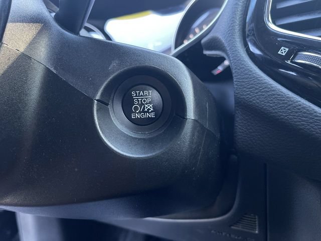 Used 2019 Jeep Compass Limited AWD/4WD image 17