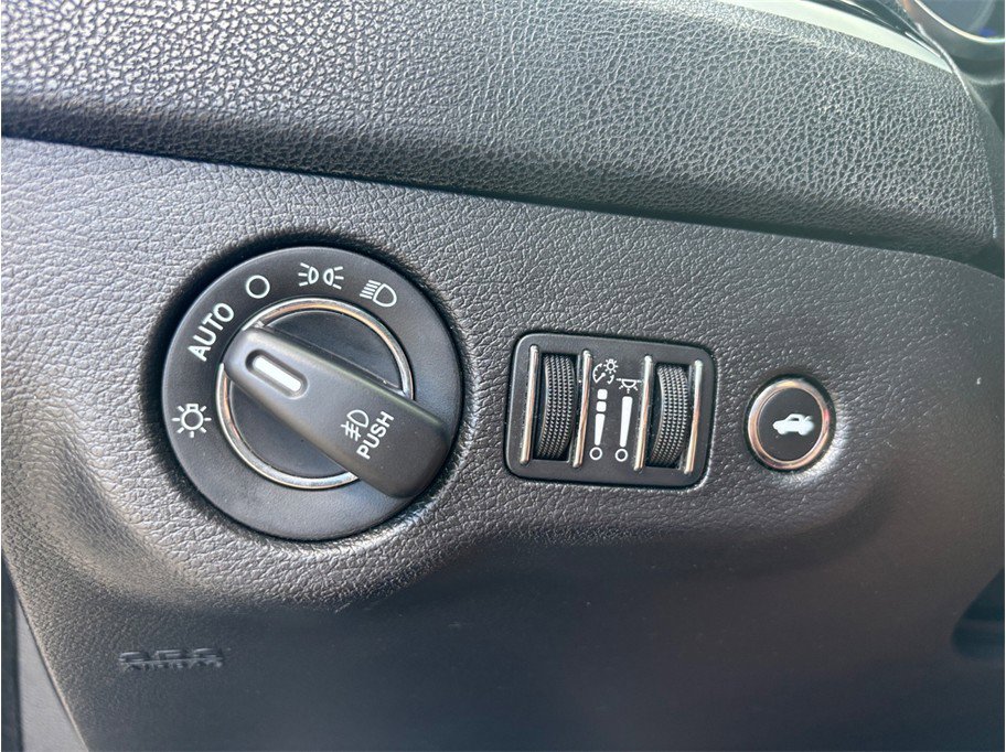 Used 2021 Chrysler 300 S w/ S Model Appearance Package image 34