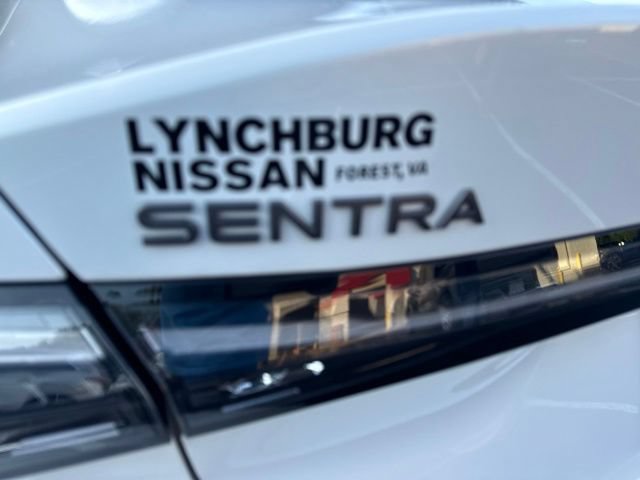 Used 2026 Nissan Sentra SL w/ Floor Mat Package FWD image 10