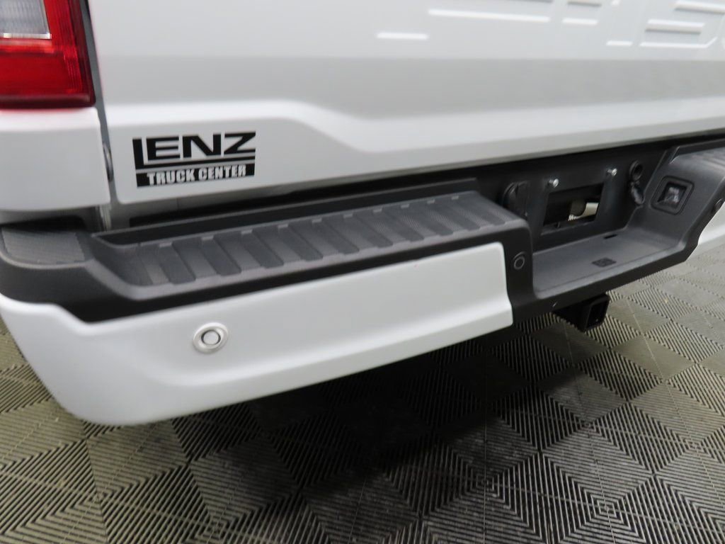 Used 2023 Ford F150 Lariat w/ Equipment Group 502A High image 40