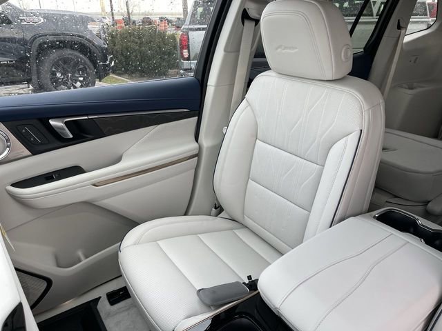 New 2026 Buick Enclave Avenir w/ Super Cruise Package image 26