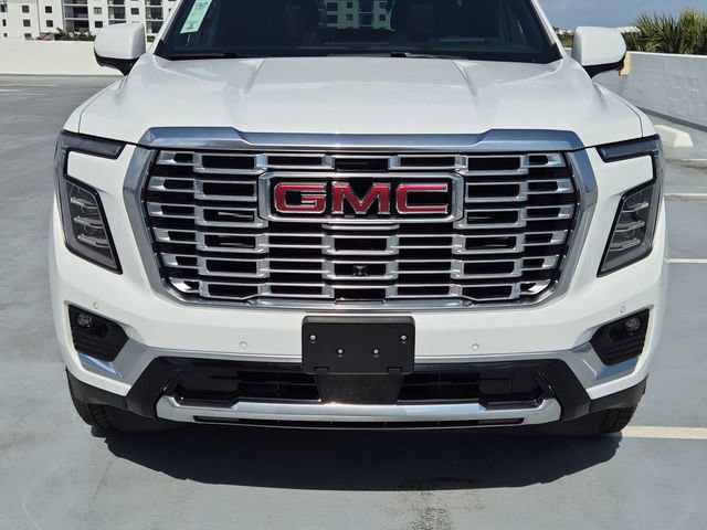 Used 2026 GMC Yukon Denali w/ Advanced Technology Package image 9