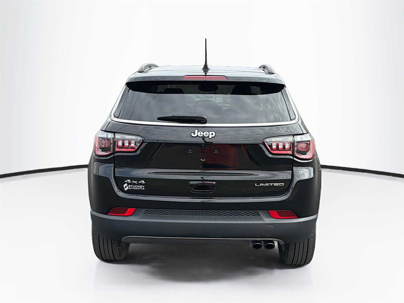 Used 2022 Jeep Compass Limited image 6