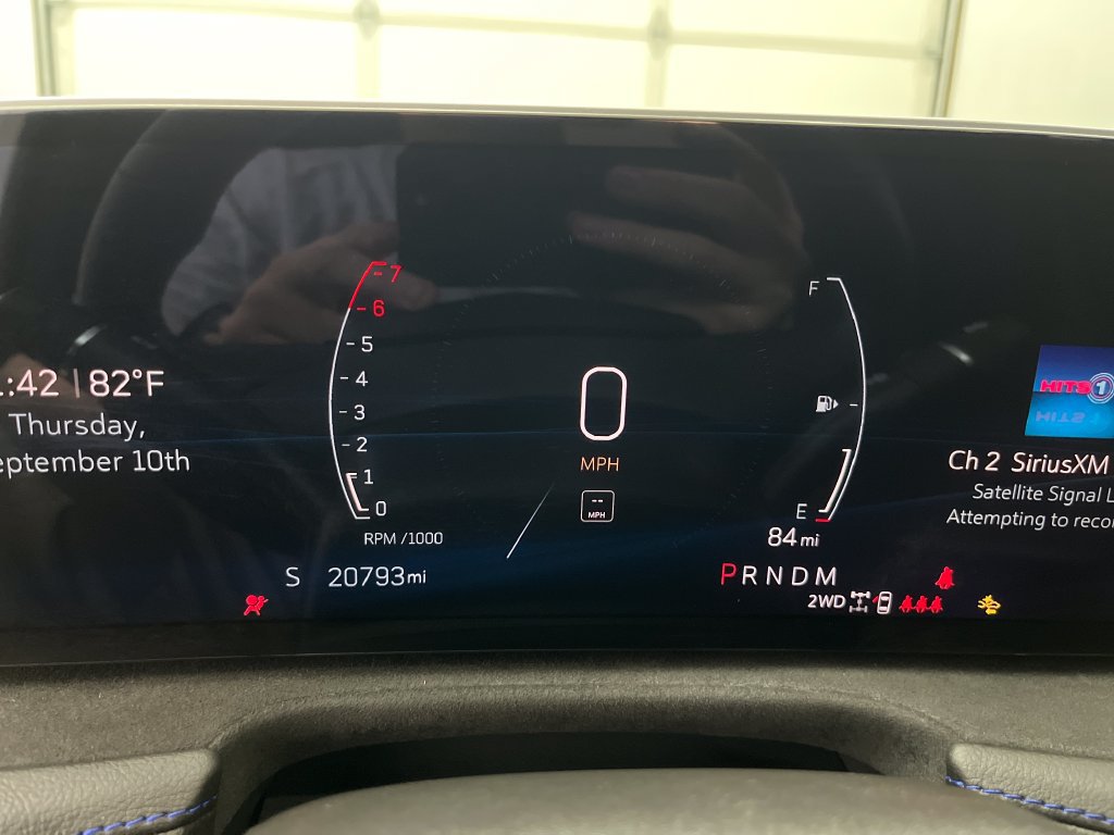 Used 2024 Cadillac XT4 Sport w/ Technology Package AWD/4WD image 19