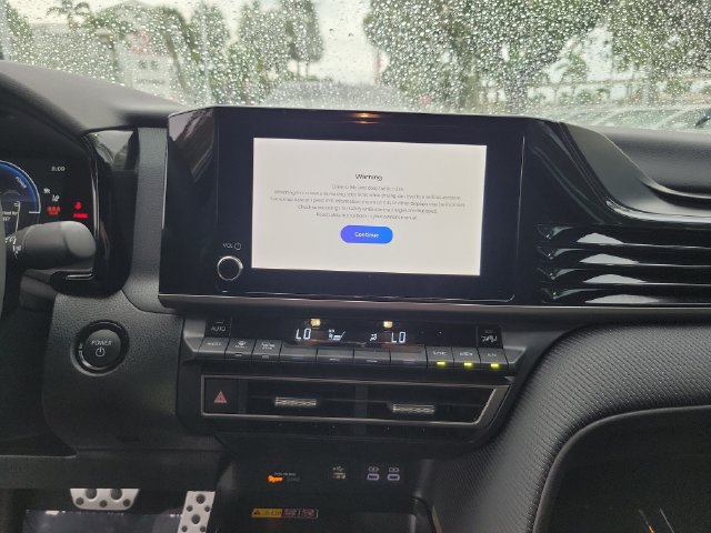Used 2026 Toyota Camry SE FWD image 19