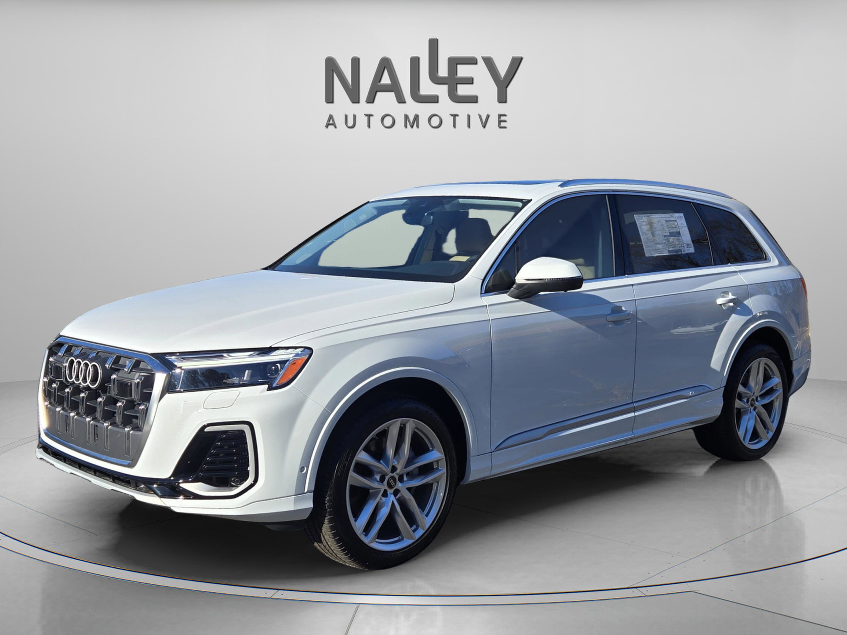 New 2025 Audi Q7 3.0T Premium Plus