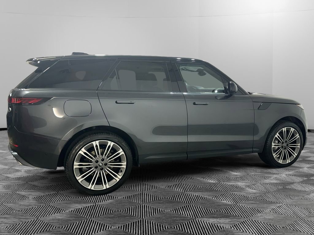 Used 2023 Land Rover Range Rover Sport SE image 6