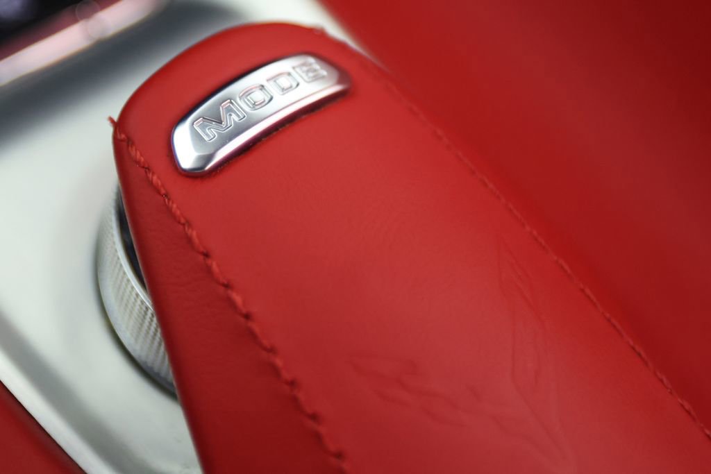 Used 2024 Chevrolet Corvette Stingray Premium Conv w/ Z51 Performance Package RWD image 25