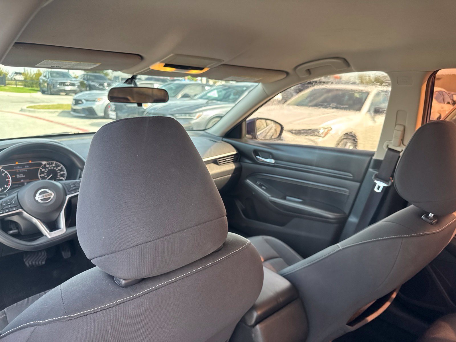 Used 2019 Nissan Altima 2.5 S FWD image 11