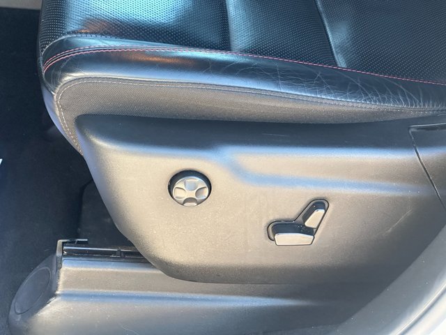 Used 2023 Dodge Durango GT image 18