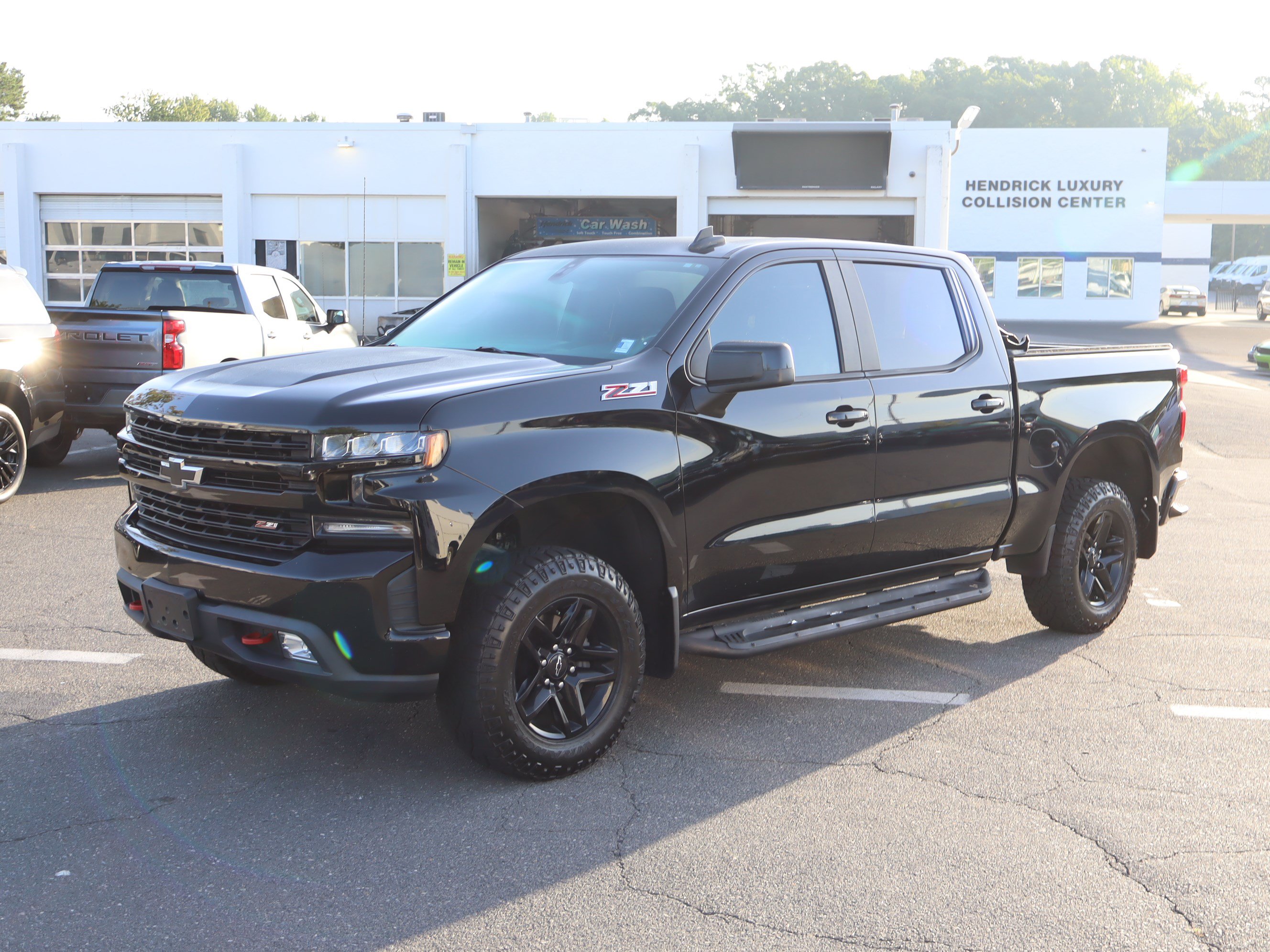 Used 2019 Chevrolet Silverado 1500 LT Trail Boss AWD/4WD image 5